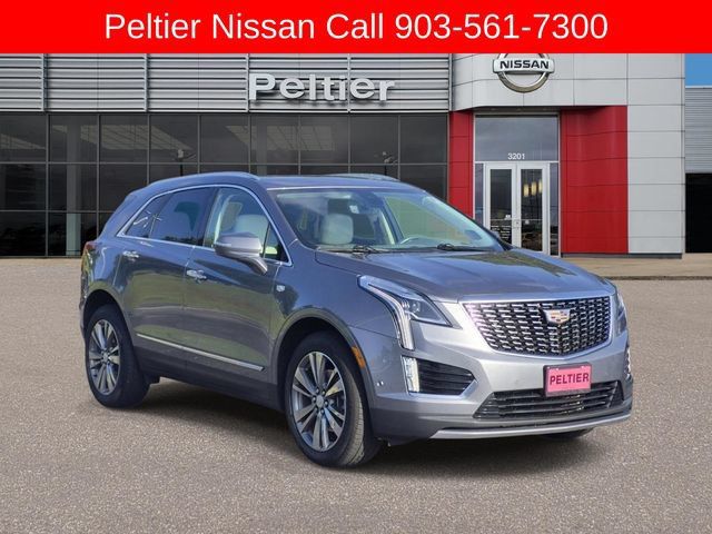 Used 2021 Cadillac XT5 Premium Luxury FWD image 1