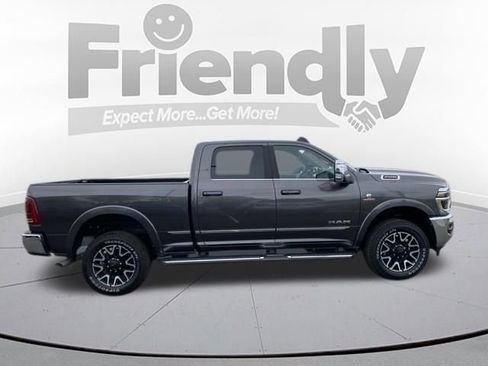 Used 2025 RAM 2500 Limited AWD/4WD image 4