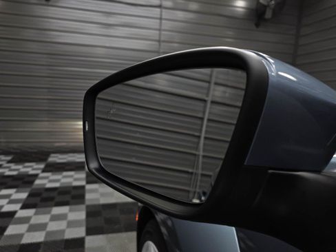 Used 2019 Volkswagen Beetle 2.0T Final Edition SEL FWD image 34