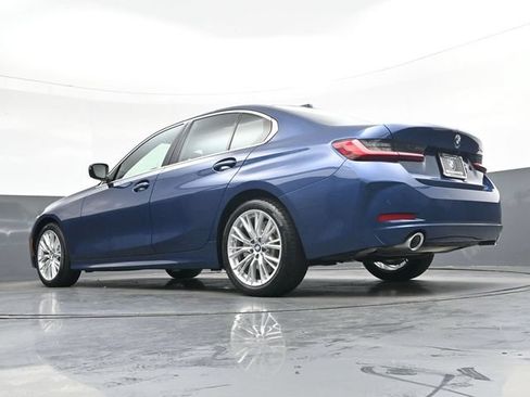 Certified 2024 BMW 330i Sedan w/ Premium Package RWD image 35