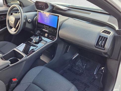 Used 2025 Toyota bZ4X FWD w/ Weather Package image 21