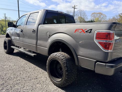 Used 2014 Ford F150 FX4 w/ Equipment Group 402A Luxury image 8