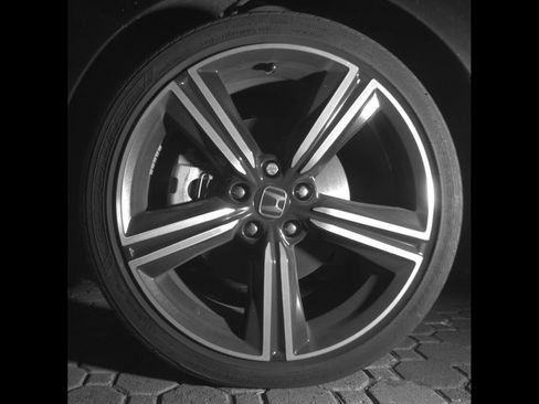 Used 2024 Honda Accord Sport image 9