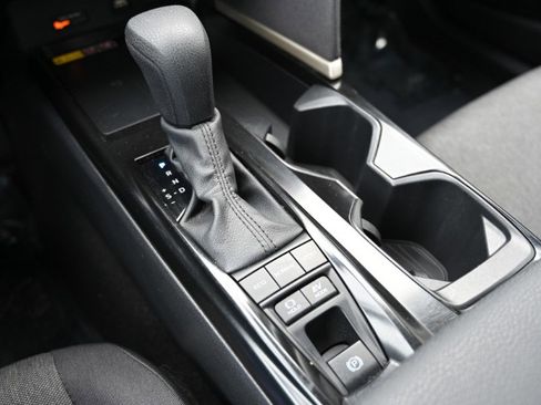 Used 2025 Toyota Camry LE image 24