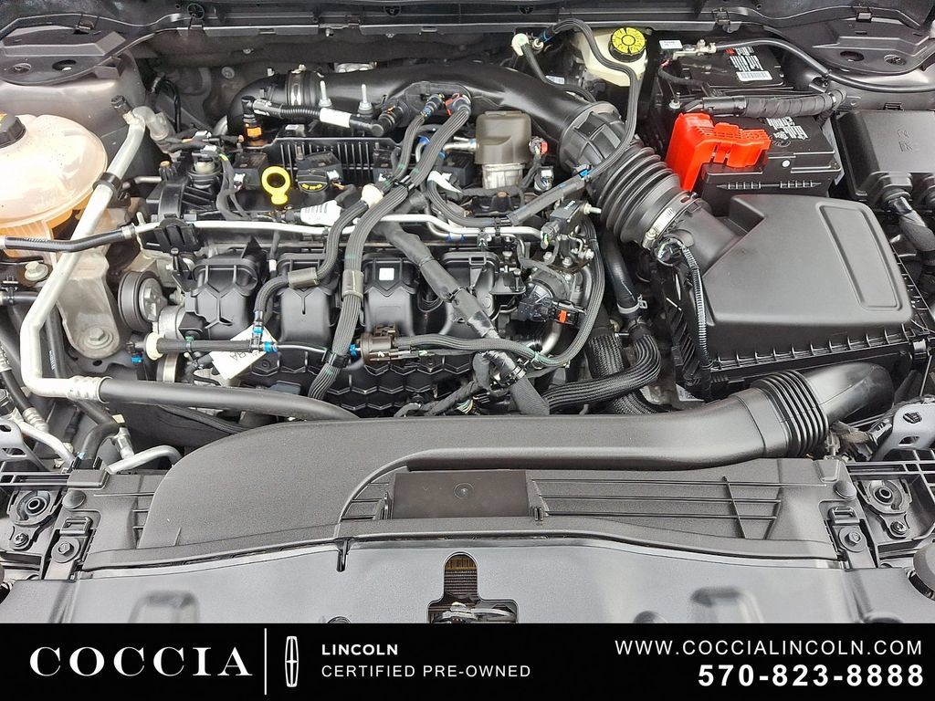 Certified 2022 Lincoln Corsair AWD w/ Equipment Group 101A image 27