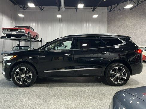 Certified 2020 Buick Enclave Essence w/ Sport Touring Edition AWD/4WD image 2