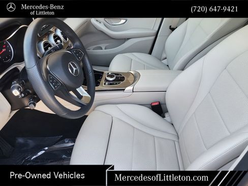Used 2019 Mercedes-Benz GLC 300 4MATIC image 12