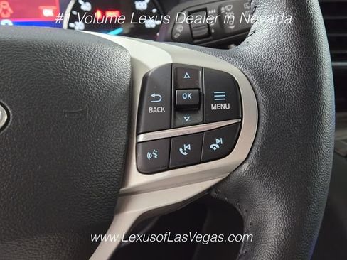 Used 2024 Ford Explorer Limited w/ Limited Technology Package AWD/4WD image 34