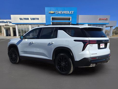 New 2026 Chevrolet Traverse LT image 12