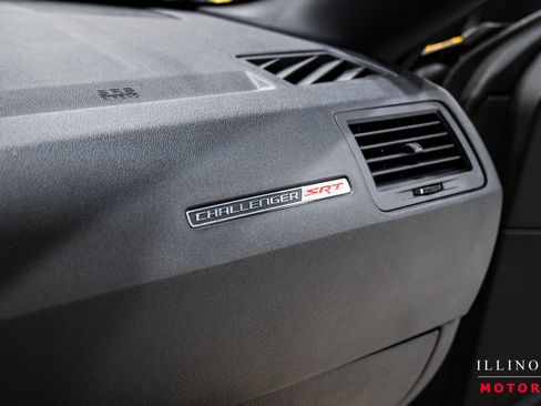 Used 2010 Dodge Challenger SRT8 w/ Special Edition Group image 27