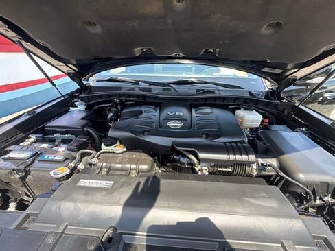 Used 2022 Nissan Armada SL w/ Midnight Edition Package RWD image 21