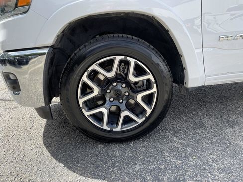 Certified 2025 RAM 1500 Laramie image 49