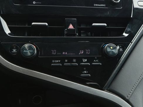 Used 2024 Toyota Camry LE image 18