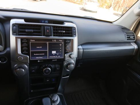 Used 2022 Toyota 4Runner TRD Sport image 17