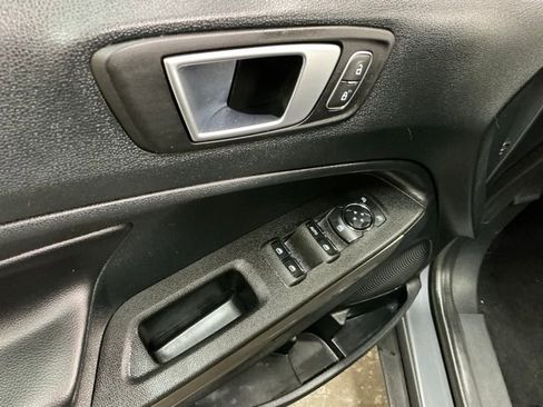 Used 2020 Ford EcoSport Titanium FWD image 15