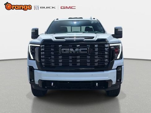 New 2026 GMC Sierra 2500 Denali Ultimate AWD/4WD image 8