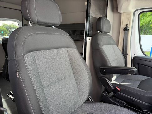 Used 2021 RAM ProMaster 1500 FWD image 42