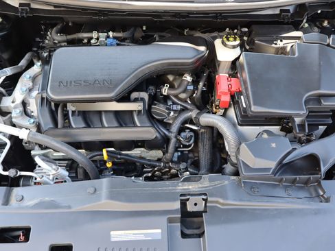 Used 2021 Nissan Rogue Sport S FWD image 40