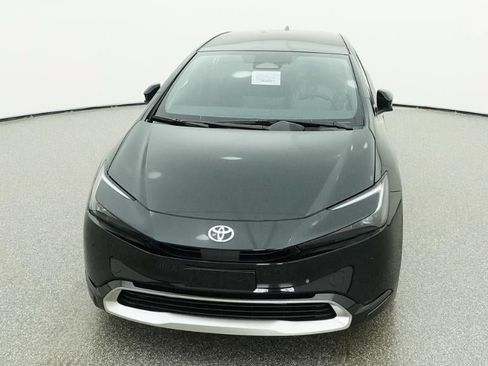 New 2026 Toyota Prius Plug-In Hybrid FWD image 15
