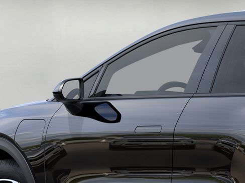 New 2026 Chevrolet Equinox EV LT w/ Comfort Package FWD image 12