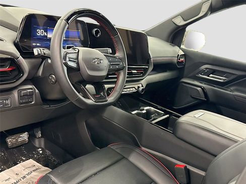Used 2024 Chevrolet Silverado EV RST image 7