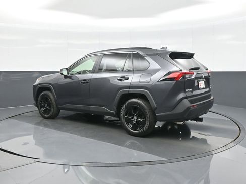 Used 2020 Toyota RAV4 XLE w/ All Weather Liner Package AWD/4WD image 7