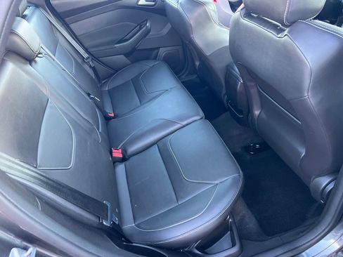 Used 2017 Ford Focus ST w/ Equipment Group 402A image 15