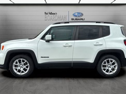 Used 2020 Jeep Renegade Latitude w/ Cold Weather Group FWD image 9