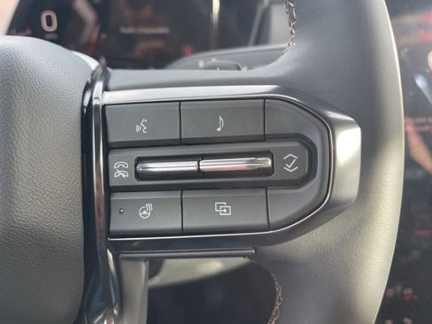 New 2026 GMC Terrain AT4 w/ Technology Package II image 18