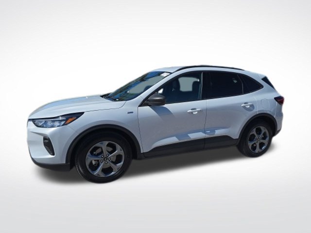Used 2025 Ford Escape ST-Line FWD image 6