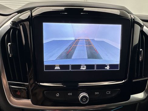 Certified 2023 Chevrolet Traverse LT AWD/4WD image 21