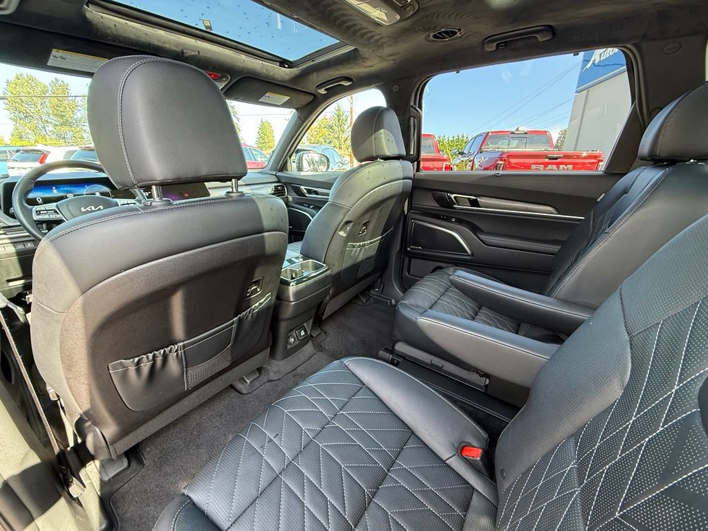 Used 2023 Kia Telluride SX Prestige X-Pro AWD/4WD image 15