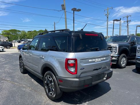 Certified 2022 Ford Bronco Sport Outer Banks w/ Tech Package AWD/4WD image 13