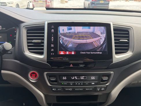 Used 2018 Honda Pilot EX image 27
