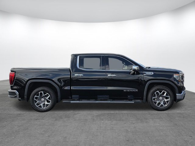 Used 2023 GMC Sierra 1500 SLT RWD image 3