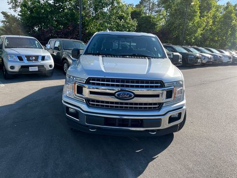 Used 2018 Ford F150 XLT w/ Equipment Group 302A Luxury AWD/4WD image 9