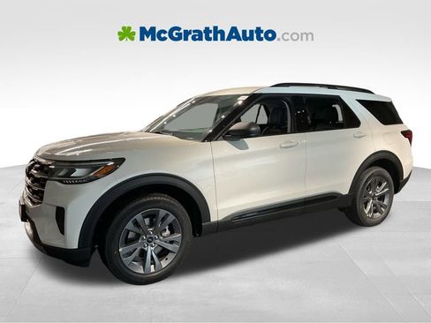 New 2026 Ford Explorer Active w/ Active Comfort Package image 6