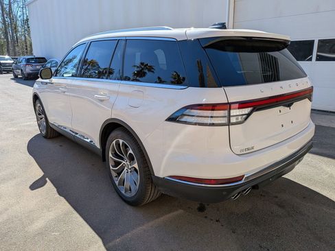 New 2026 Lincoln Aviator Reserve image 6