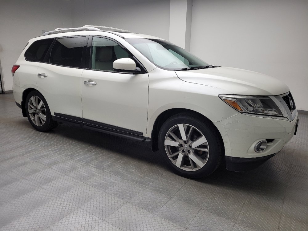 Used 2015 Nissan Pathfinder Platinum w/ Cargo Package FWD image 11