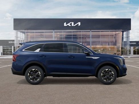 New 2026 Kia Sorento S AWD/4WD image 7