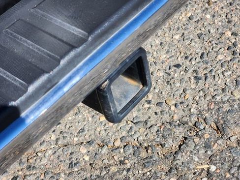 Used 2017 GMC Canyon SLT w/ Trailering Package image 21