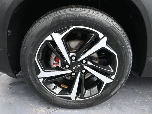 Used 2022 Chevrolet TrailBlazer RS FWD image 21