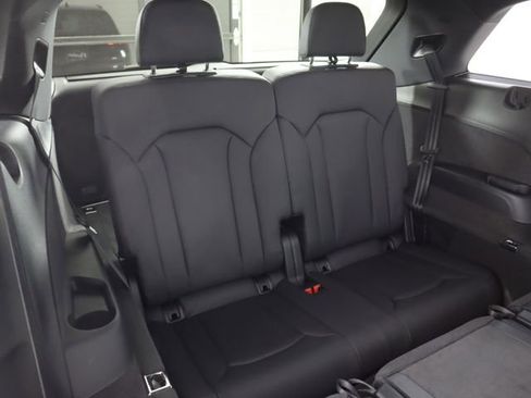 New 2026 Audi Q7 Premium Plus image 24