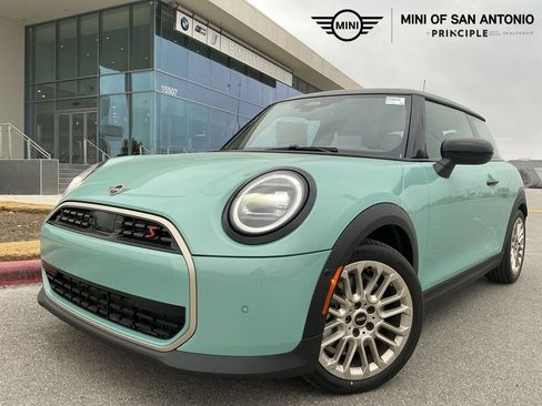 New 2026 MINI Cooper S image 1