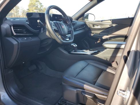 Used 2025 Buick Envista Sport Touring image 16