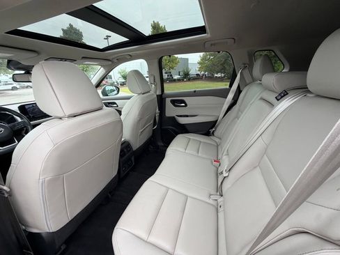 Certified 2023 Nissan Rogue SL w/ SL Premium Package FWD image 27
