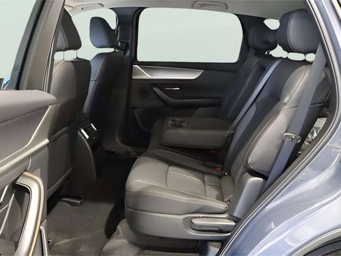 New 2025 MAZDA CX-70 Plug-In Hybrid w/ Premium Pkg image 37