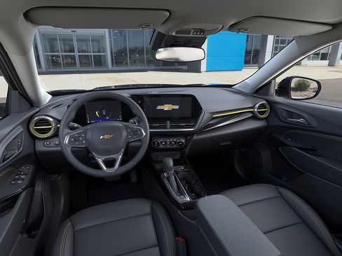 New 2026 Chevrolet Trax ACTIV w/ Driver Confidence Package image 15