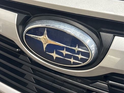 Used 2021 Subaru Forester Premium image 14