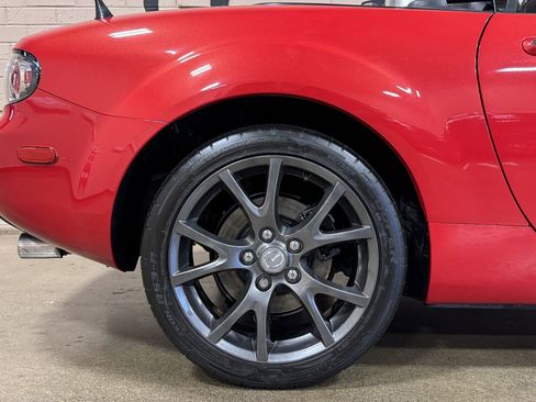 Used 2006 MAZDA MX-5 Miata 3rd Generation Limited image 15